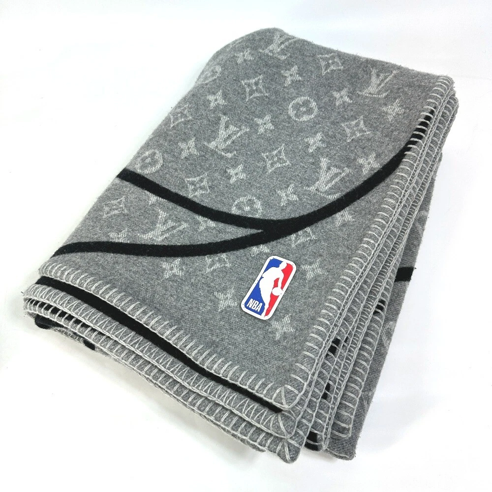 LOUIS VUITTON MP2885 LV NBA cravat basketball court blanket Wool