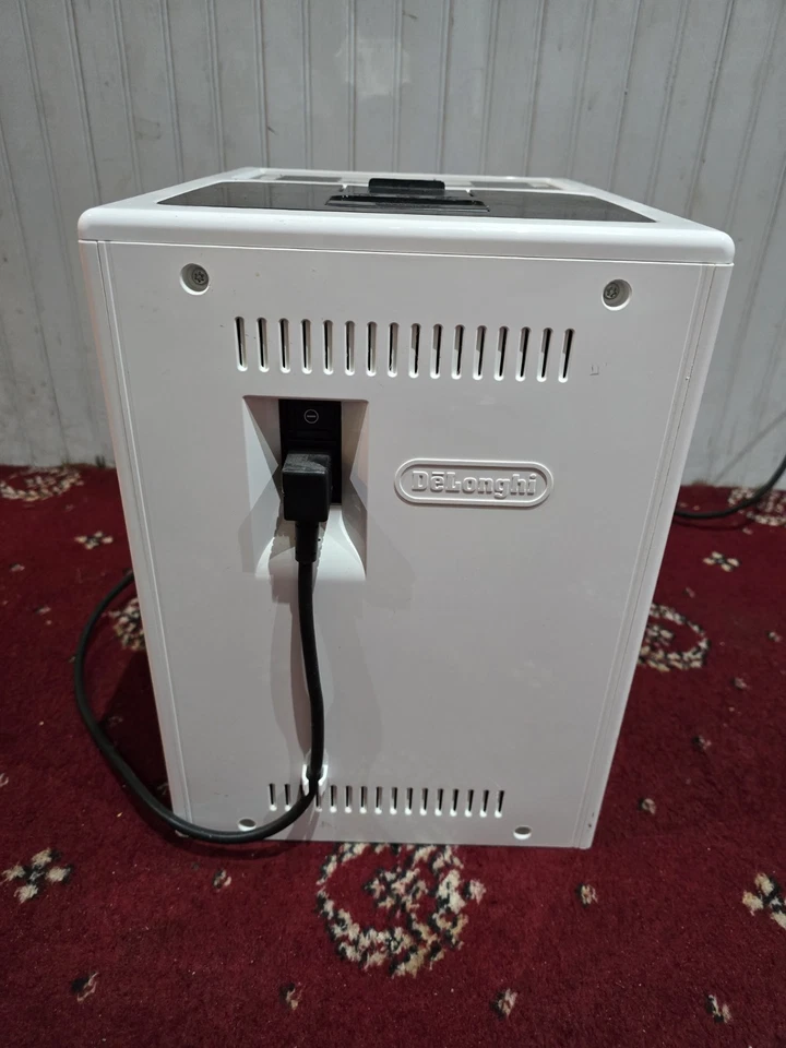 De'Longhi Eletta Cappuccino TOP Bean to Cup Coffee Machine - image 3 of 4