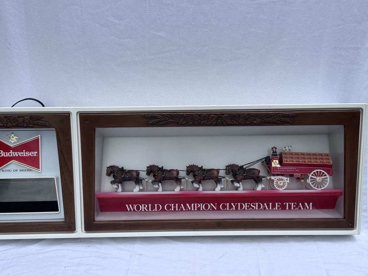 Budweiser Vintage World Champion Clydesdale Hanging Carousel Light