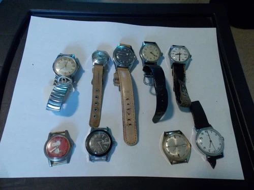 VINTAGE   LOT  OF  9  WRIST WATCHES