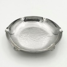 VINTAGE KESWICK SCHOOL OF INDUSTRIAL ART FIRTH STAYBRITE DISH