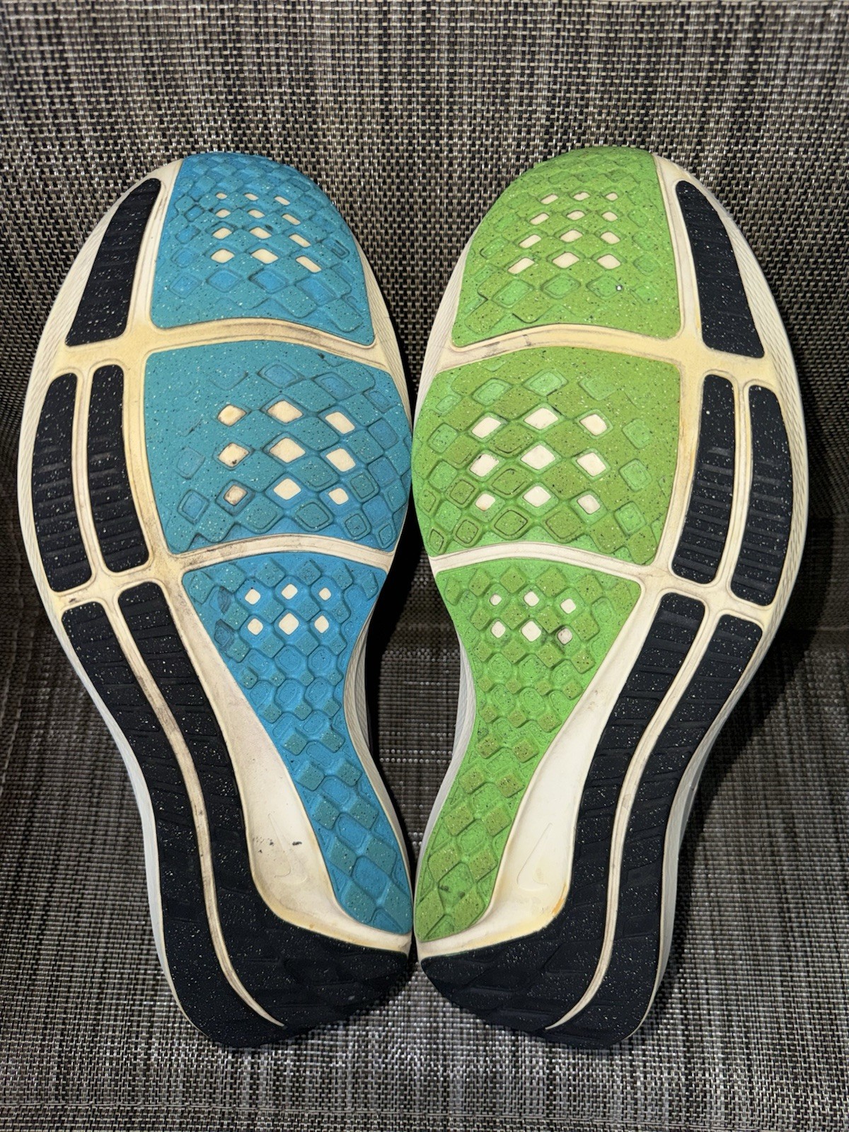 Nike Air Zoom Pegasus 40 SE Men's Running Shoes Size 12 FJ1051-100 thumbnail 4