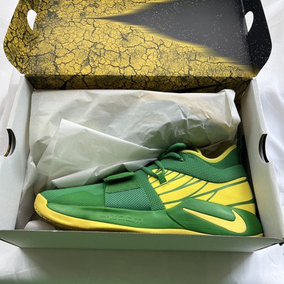 New Nike PG 2.5 Oregon Ducks PE Green Size 12