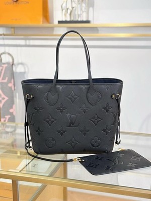 Louis Vuitton Black Monogram Empreinte Tote w/ Pouch, Gold HW, Inner Pockets