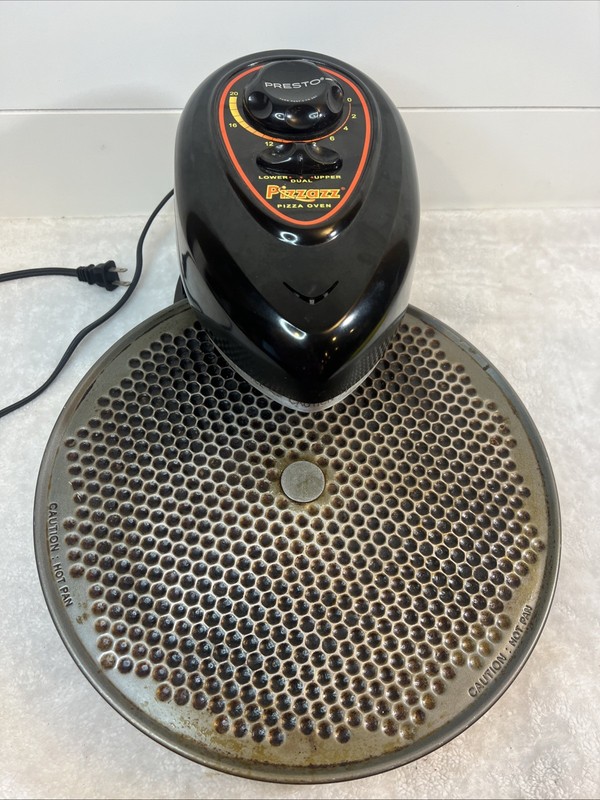 Presto Pizzazz Plus Rotating Oven