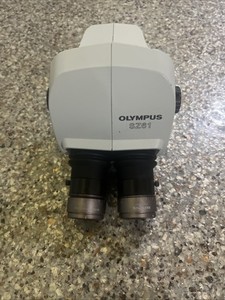 Olympus SZ61-60 Stereo Microscope with 2 x WHSZ10x-H/22 Eye Pc