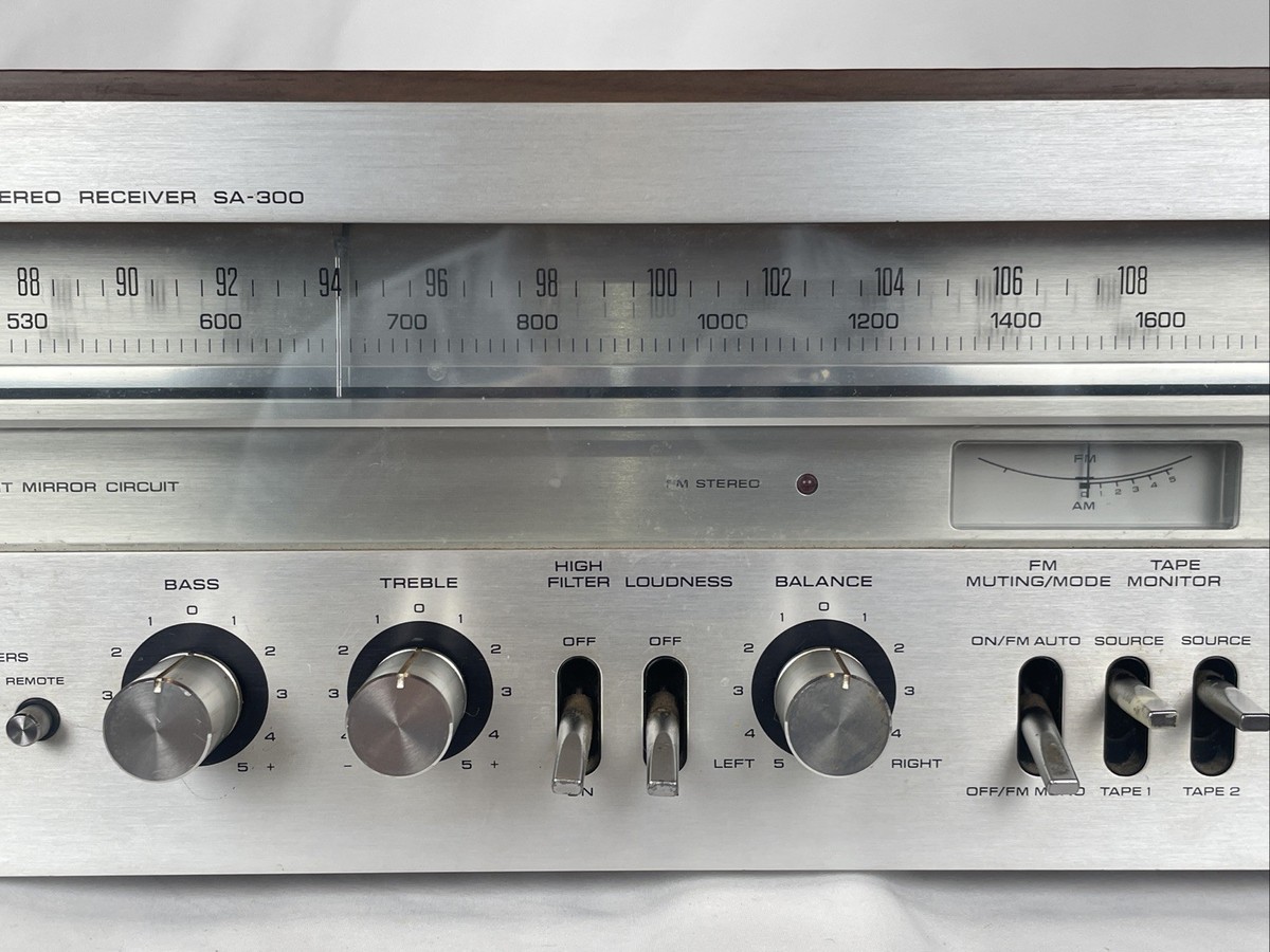 L）Technics by Panasonic SA-300 FM/AM