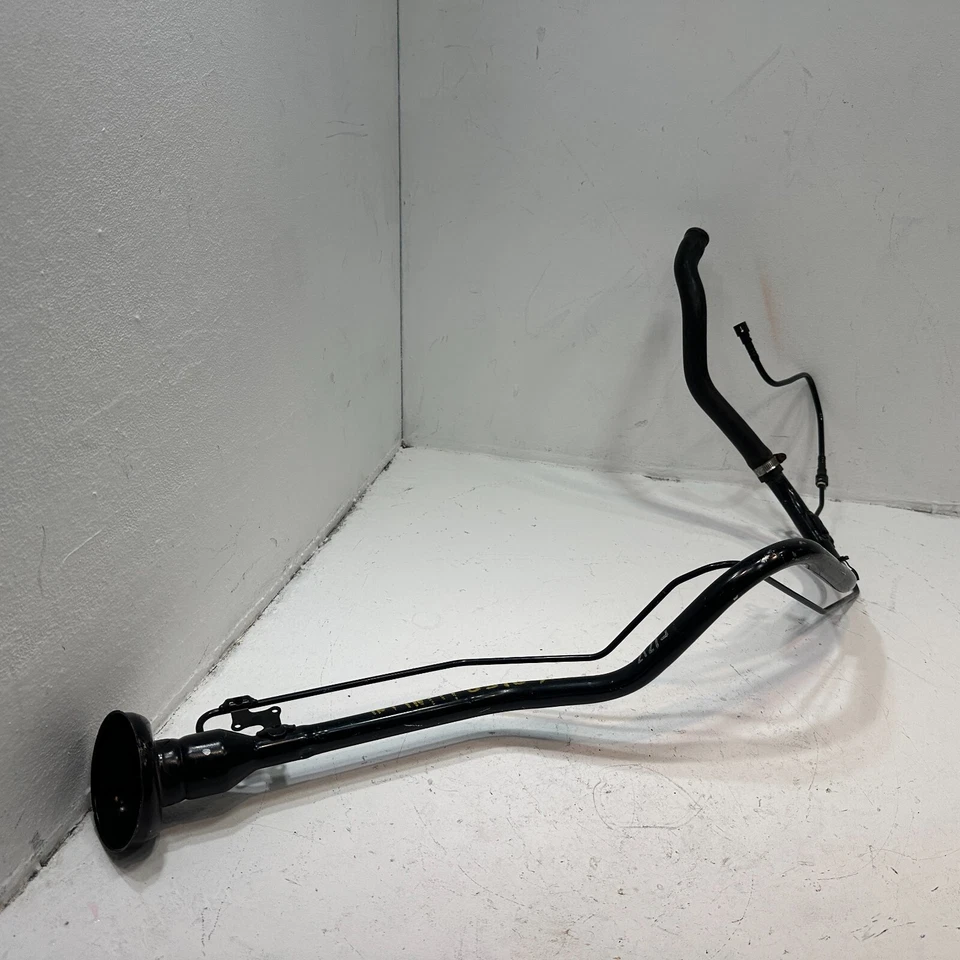 2011-2013 Infiniti FX50 Gasoline Fuel Tank Filler Neck Pipe Line Tube Hose OEM - Imagem 2 de 4