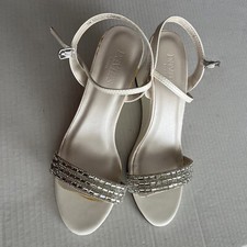 David  s Bridal Shoes Women 9 Sharene Ivory Gem Strap Wedge