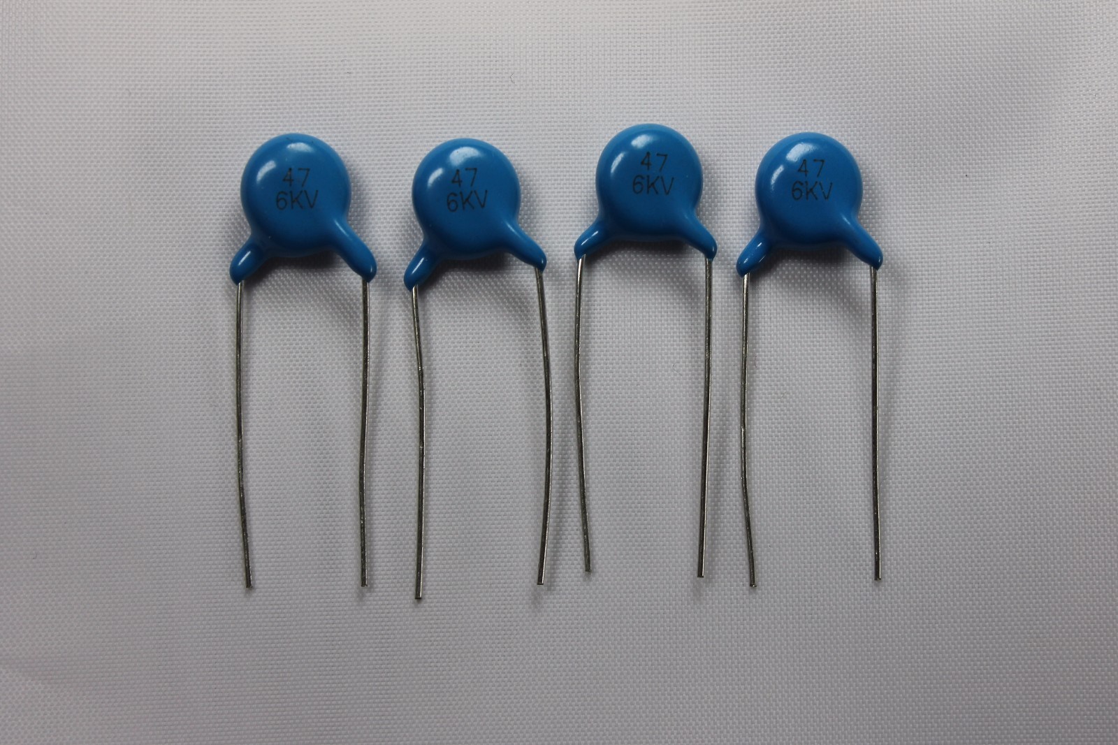 5x 47pf Keramik Kondensator Ceramic Set mini Sortiment 5x 47pf Keramik Kondensator Ceramic Set mini Sortiment