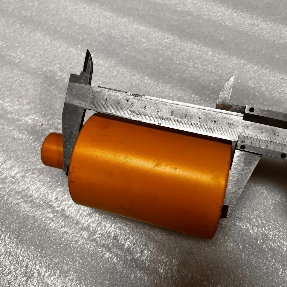 Top Roller for Yanmar VIO25-6A VIO27-2 VIO27-3 VIO27-4 VIO27-5 VIO30-3 VIO35 - Image 4 of 4