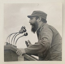 Original Fidel Castro 1959 Photo. KORDA credits on Back 
