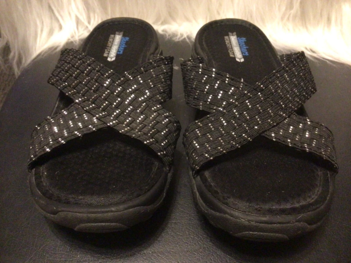 Skechers Flip Flops Memory Foam Sandals Size 6 Outdoor Lifestyle. Black￼  Weaved