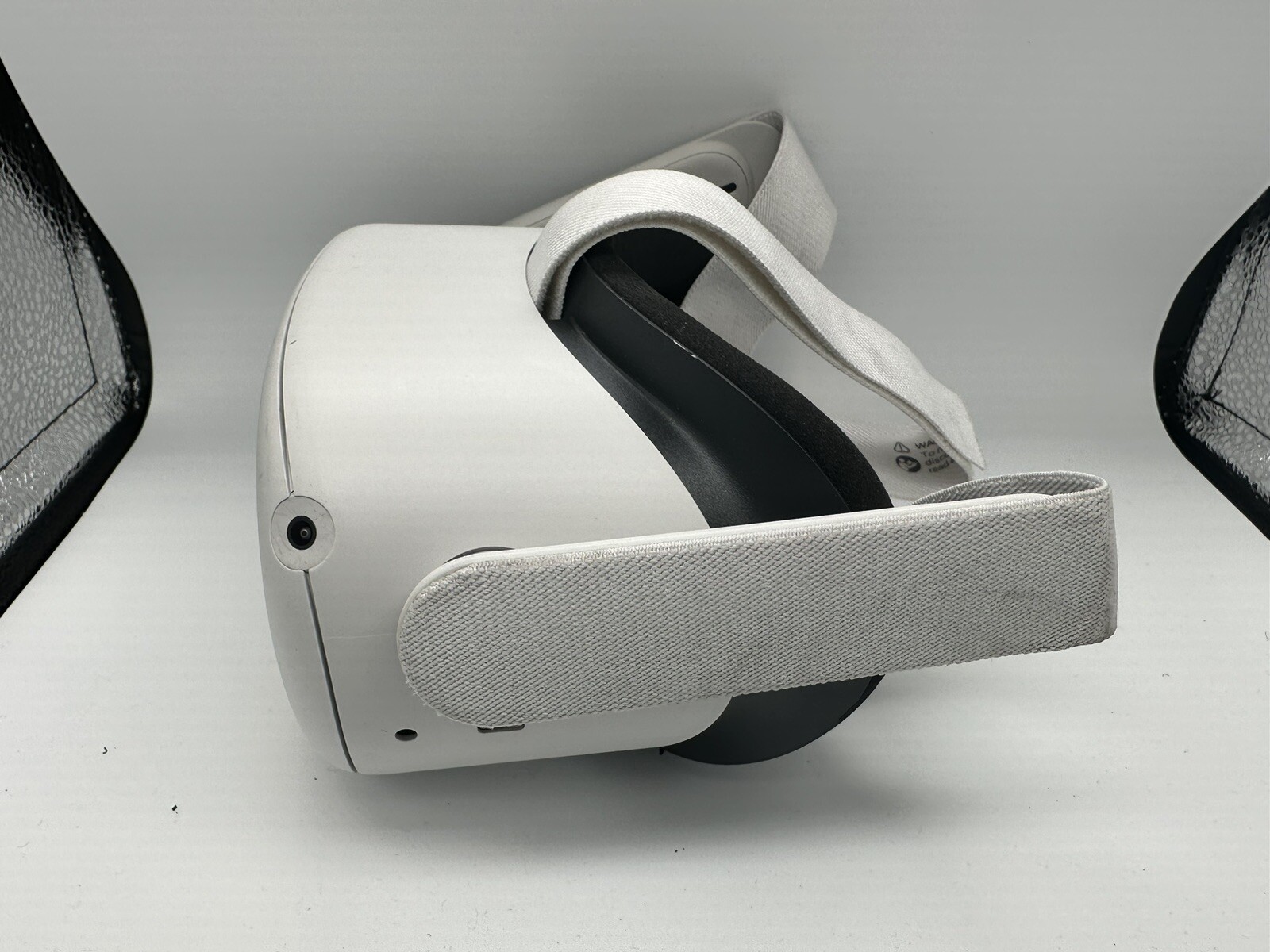 Oculus Quest 2 128GB VR Headset VR Headset Only NO Controllers