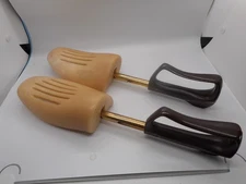 * Vintage Travel Tree Shoe Keepers M