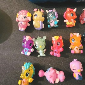 Hatchimal Lot 38 Colleggtibles Mini Figurines With Container