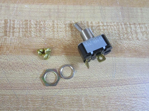 Cutler Hammer 9842 Eaton Toggle Switch