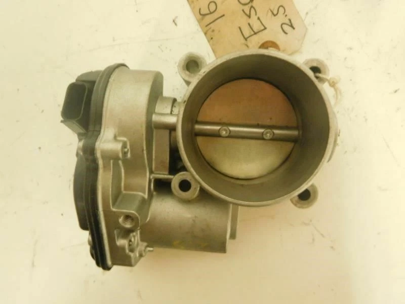 Ford C-MAX 2013 2014 2015 2016 2017 2018 carrocería del acelerador 23173 Foto 2 de 4