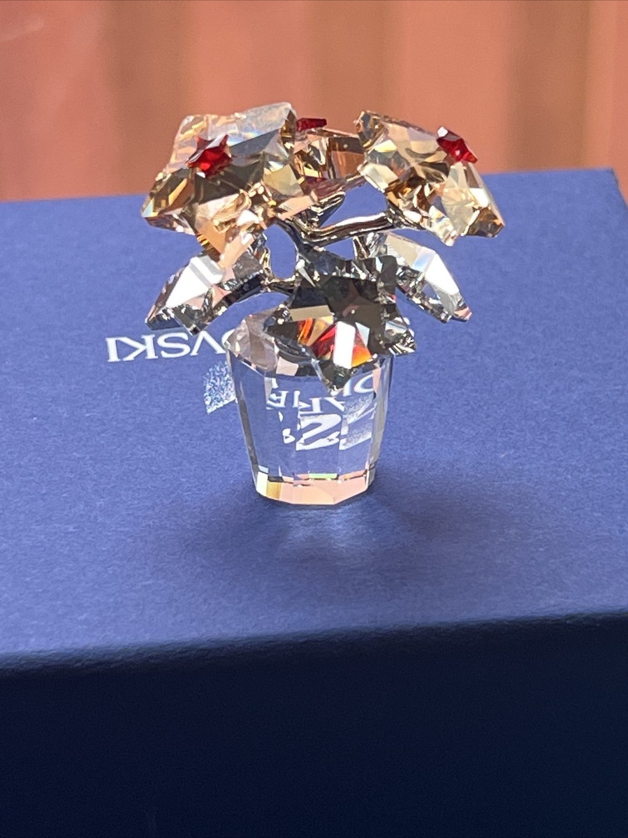 Swarovski crystal figurine Star Blossoms 1006036 Mint in Box