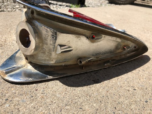 1960 Chrysler Tail Light. L/H - 第 2/12 張圖片