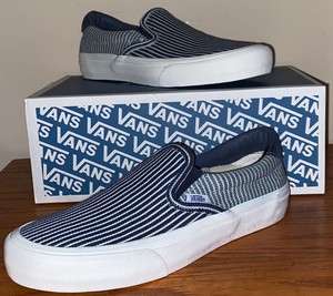 vans stripe shoe