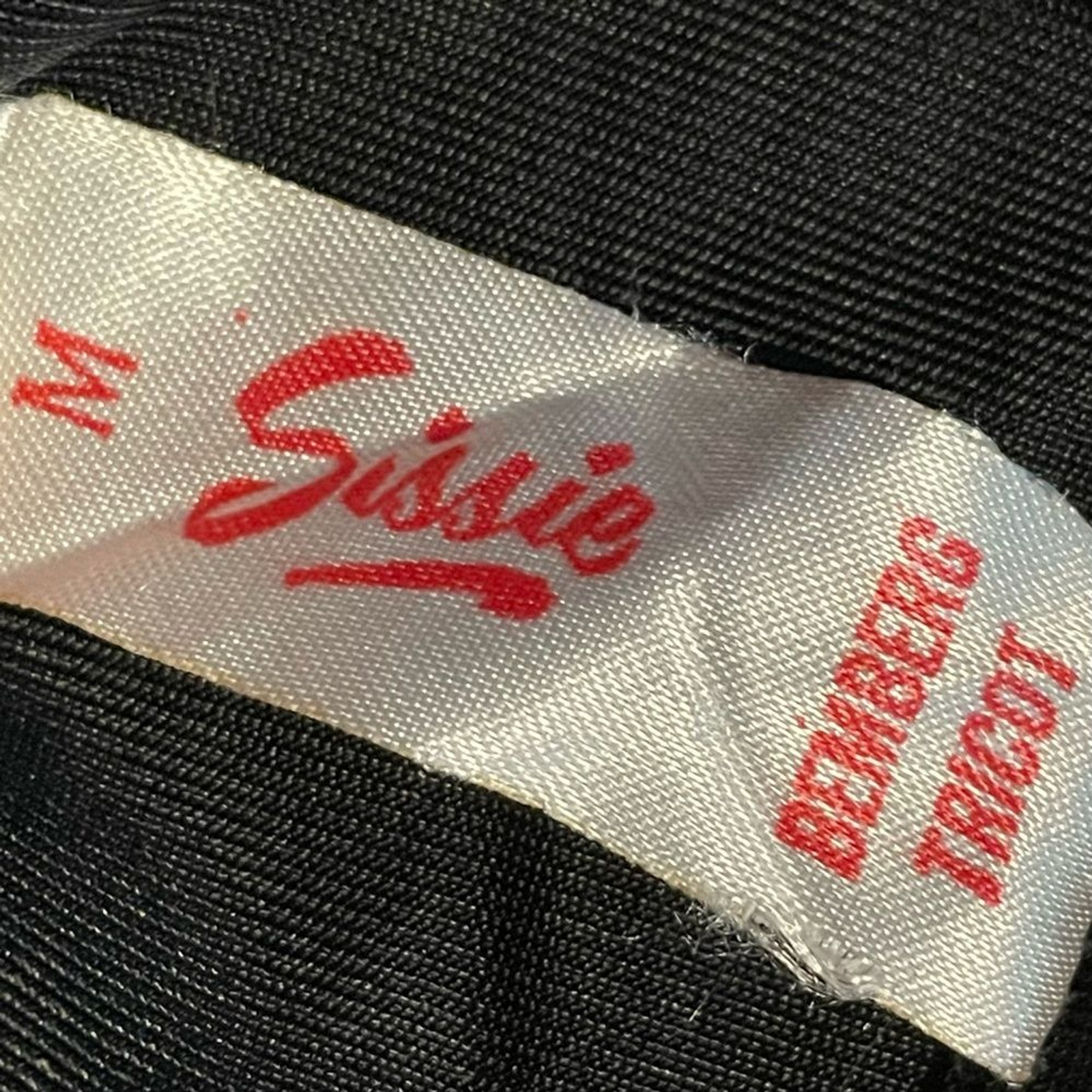 Foto 2 di 9