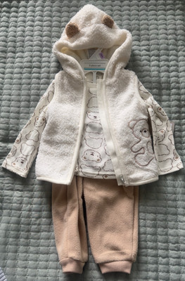 Baby/Starters three-piece set featuring a cozy hooded vest adorned with ears