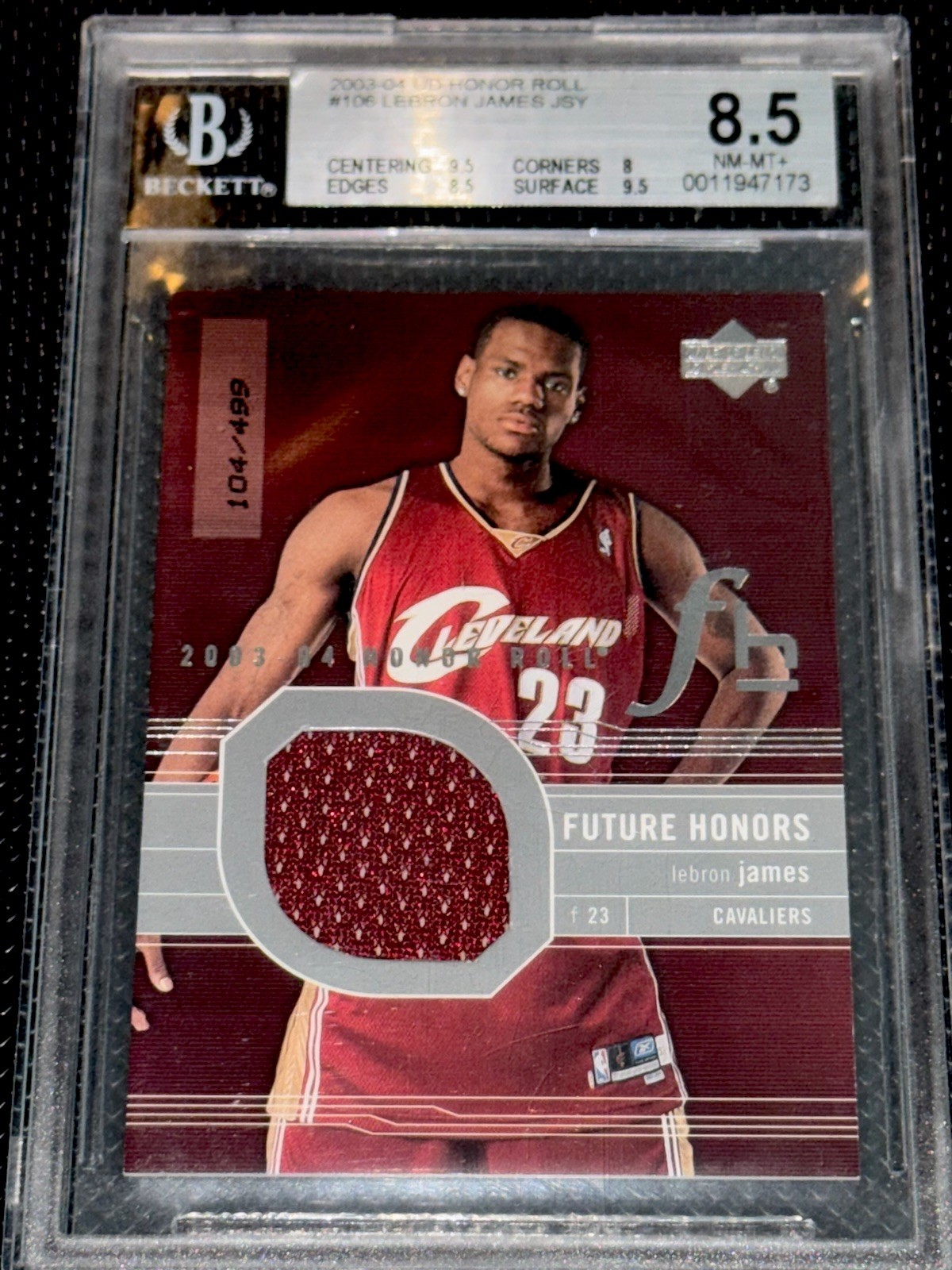 Lebron James 2003-04 UD Honor Roll Jersey RC /499 BGS 8.5! # 106 Rookie RARE! 👑