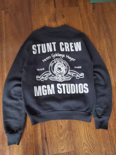 Rare Vintage 90s MGM Studios Metro Goldwyn Mayer STUNT CREW Black Crewneck Medium - Bild 1 von 14