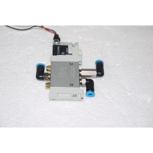 US FREE TAX New FESTO VUVG-LK10-M52-AT-M5-1H2L-S 8042539 Air Solenoid - Bild 6 von 12