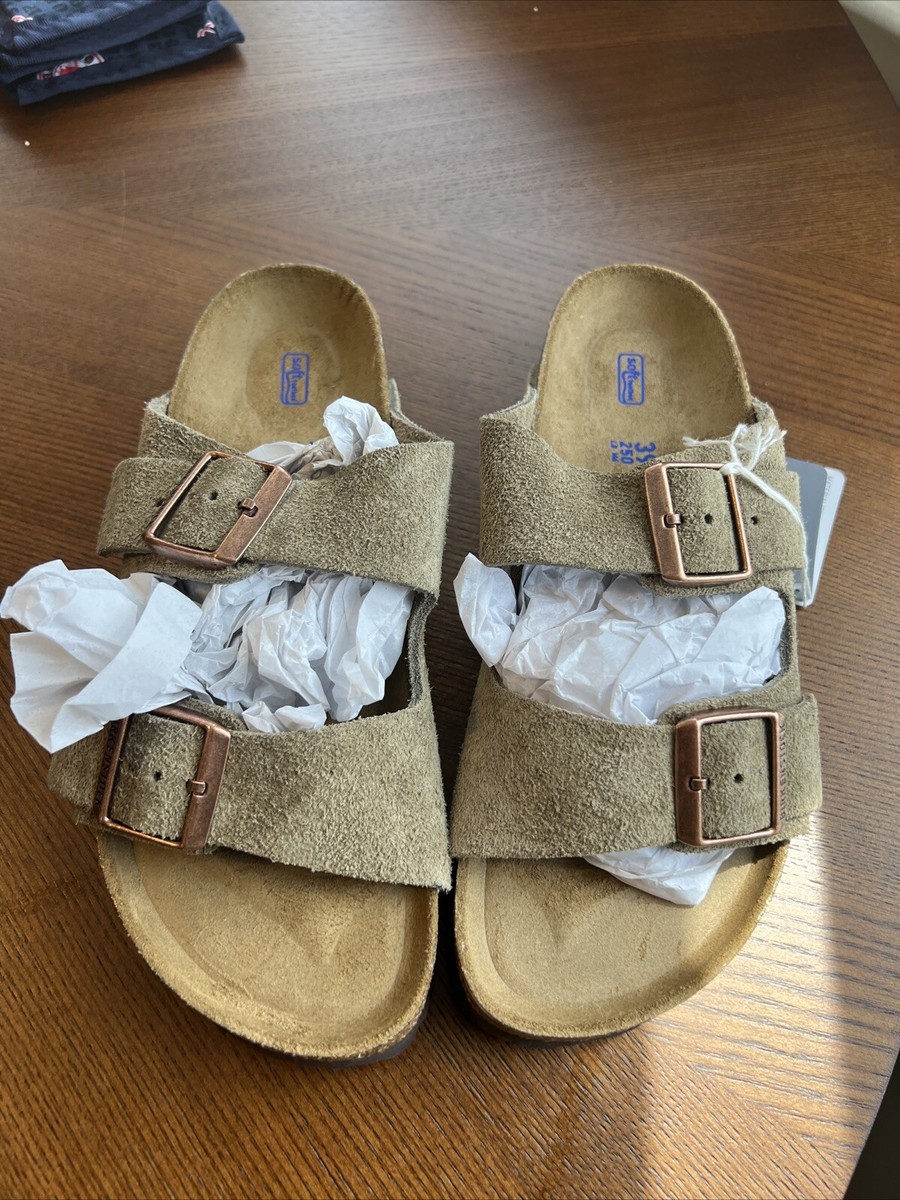 Authentic NEW BIRKENSTOCK Soft Footbed Taupe Suede Slides