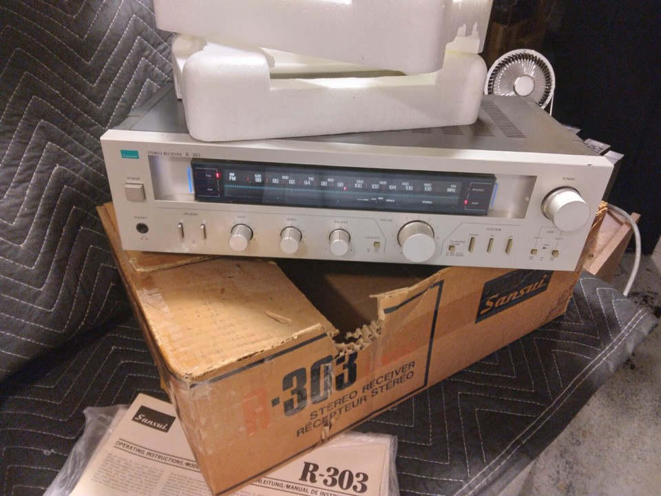 Vintage Sansui R-303 Stereo Receiver & orig Box & Manual. Clean WORKS ...