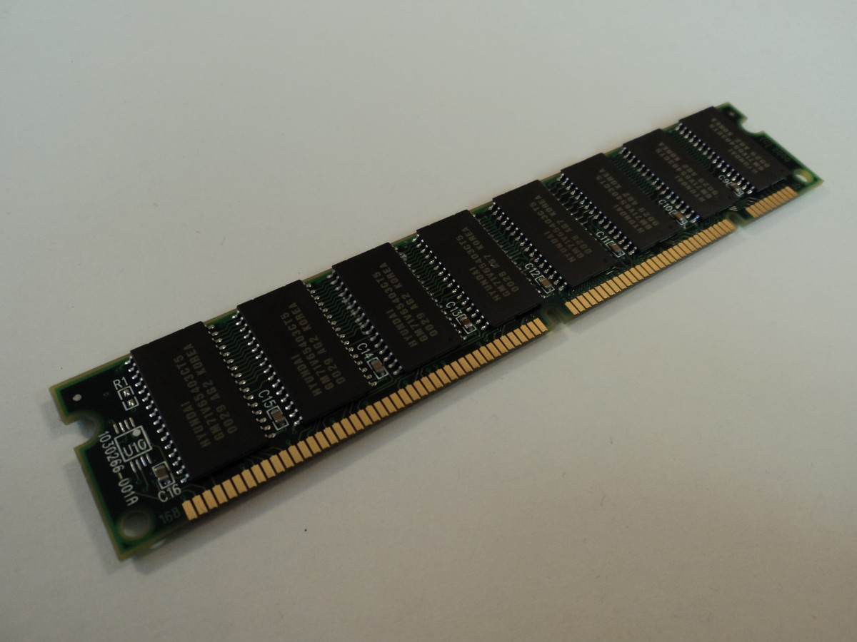 Hyundai RAM Memory Stick 128MB GM71V65403CT5 GoldenRAM 46713HYDG