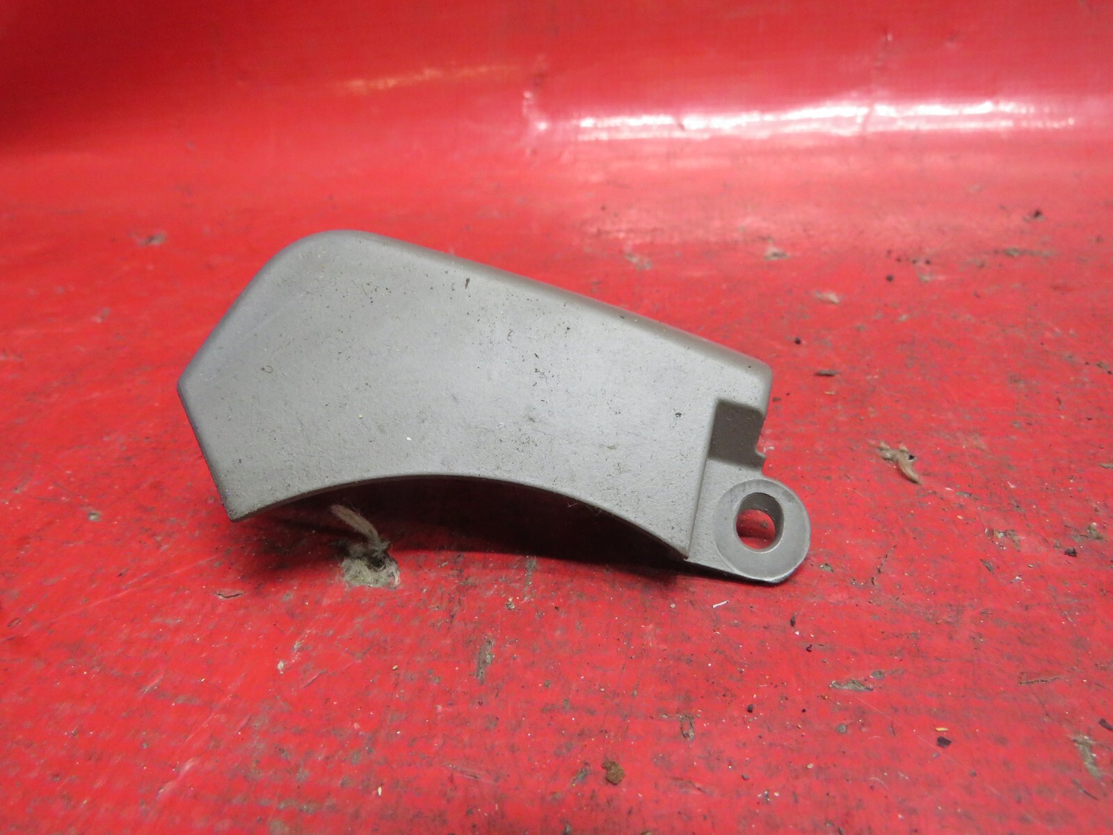 2006 BENTLEY FLYING SPUR STEERING COLUMN COVER RIGHT