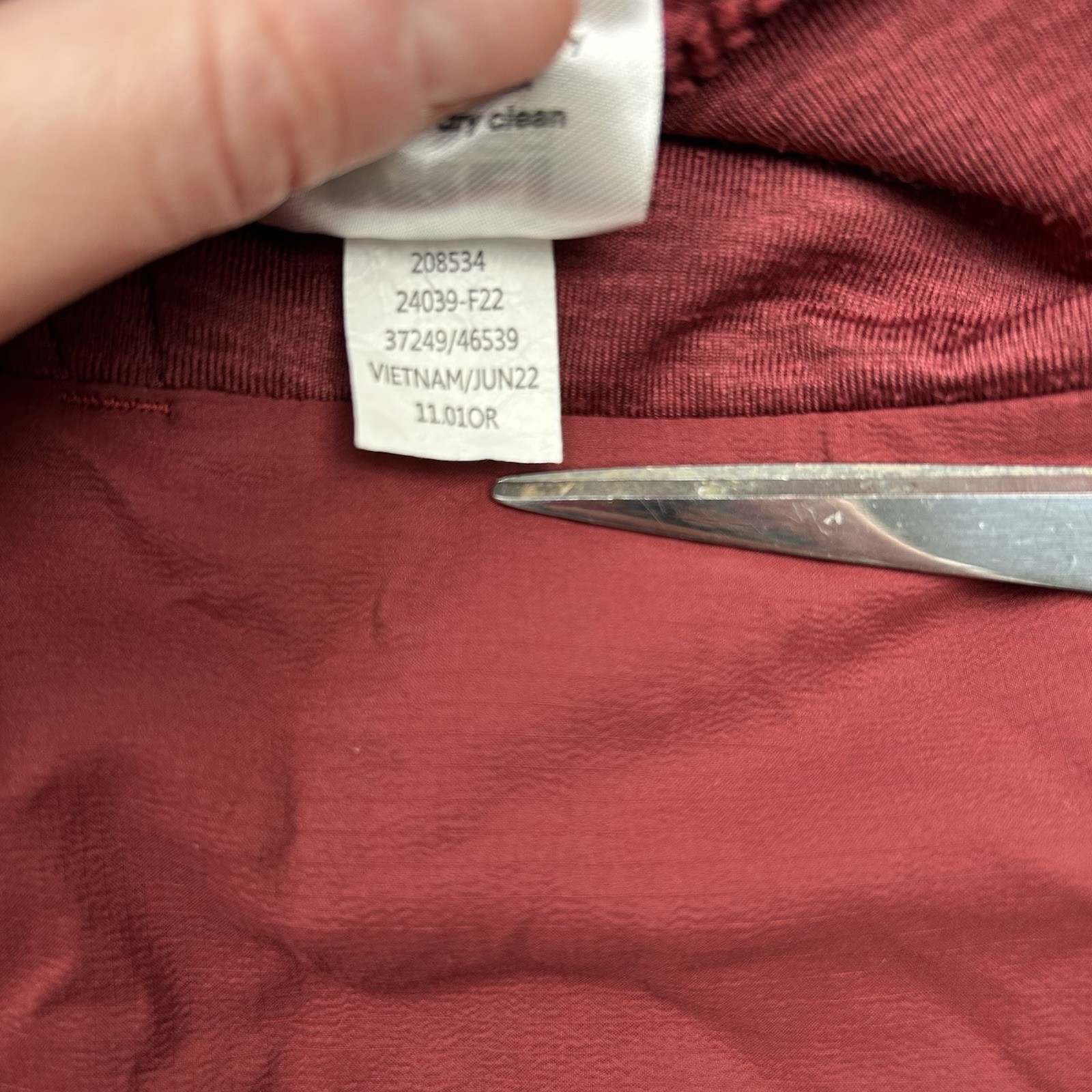 REI Full Zip Softshell Red Jacket Zip Pockets Men… - image 16