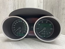 Mercedes-Benz SLK AMG R171 2017 Mitte Geschwindigkeitsmesser Cockpit FGT2921