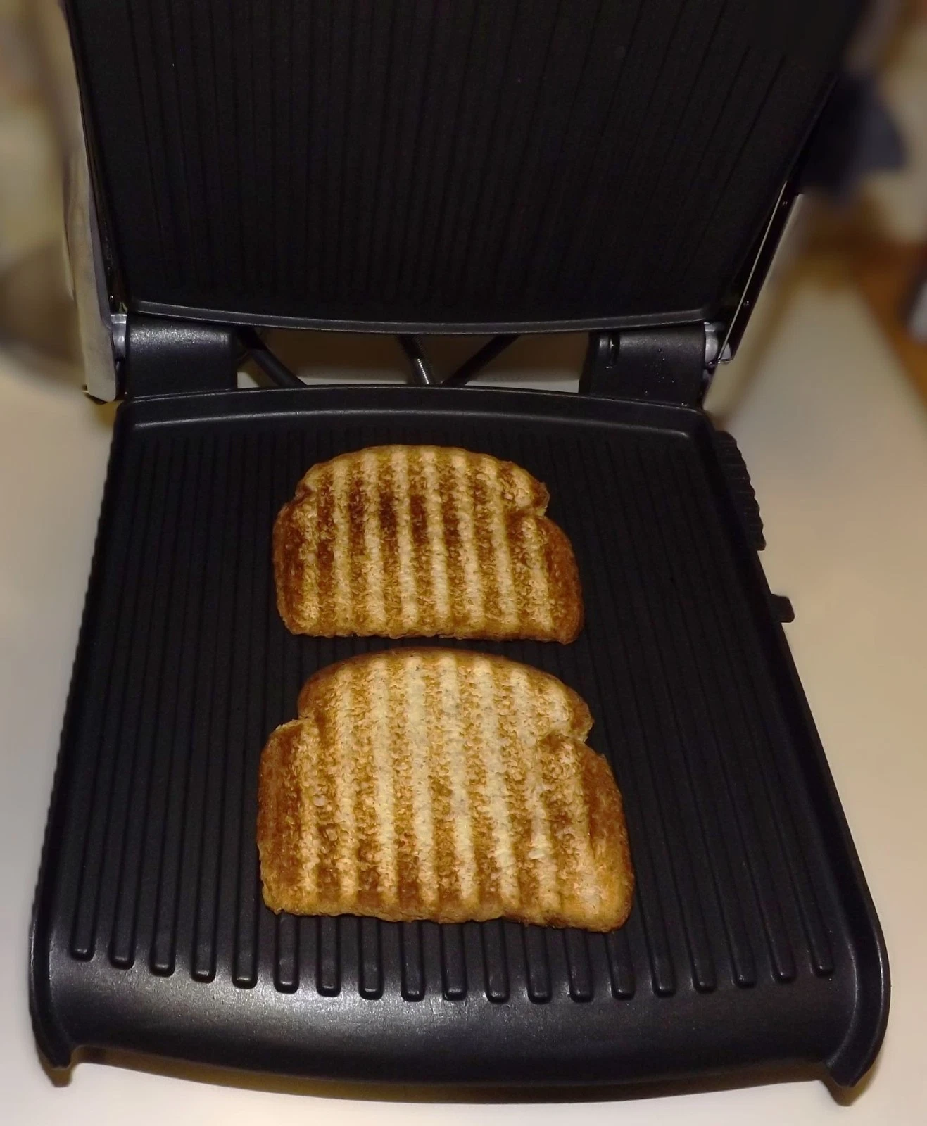 Breville Panini Sandwich Grill Press Adjustable Temp & Height Non-Stick Plates
