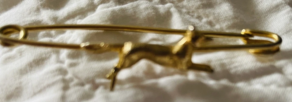 Gold tone Fox Stock Tie Pin - Image 2 of 3