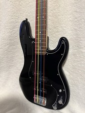 Black 2019 Fender Bass Guitar w/ GA-10 2021 Portable Guitar Amplifier Amp