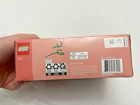 Lego 40702 Christmas Picture Frame, New in Box, Gift With Purchase item