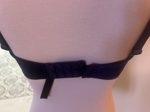 Victoria's Secret Fashion Show Very Sexy crystals Straps embellished bra 32DD - Picture 13 of 14
