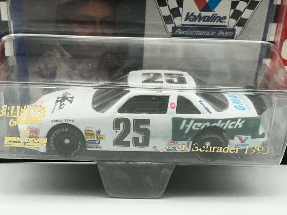 Action Racing 1993 Ken Schrader #25 Hendrick Chevy Monte Carlo, 1:64, NIB - Image 3 of 4