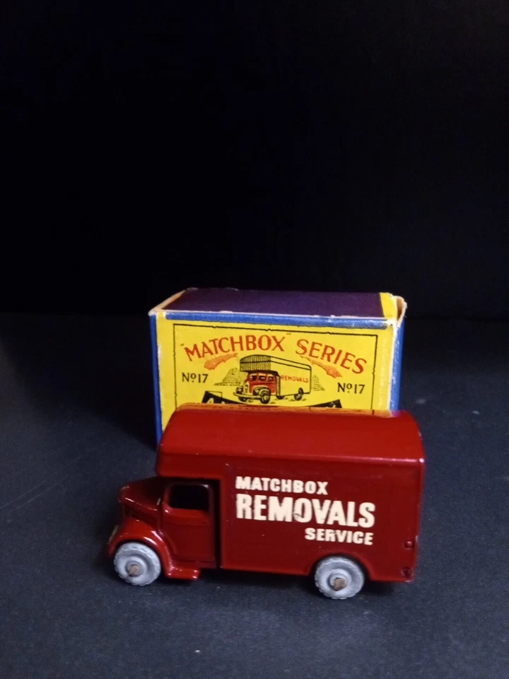 Matchbox Moko #17a Bedford Removal Van Maroon 1955 VN/MINT In Solid Orig B1 Box - Image 2 of 4