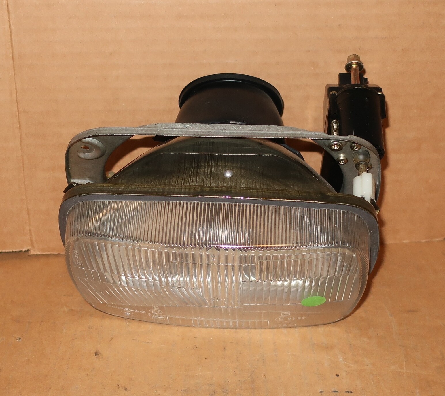 Maserati Biturbo MOTORIZED ADJUSTABLE HEAD LAMP light RHD 228 Karif Spyder 430