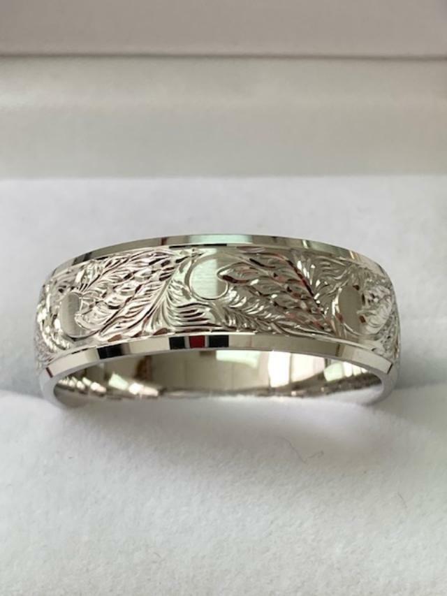 Western engraved wedding bands | Beachweddingtips.com