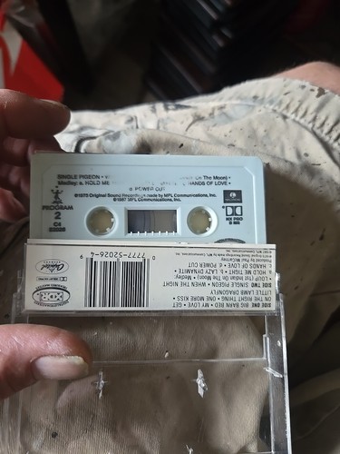 Red Rose Speedway by Paul McCartney/Wings (Cassette Tape) C4-52026 Classic Rock - Picture 5 of 6