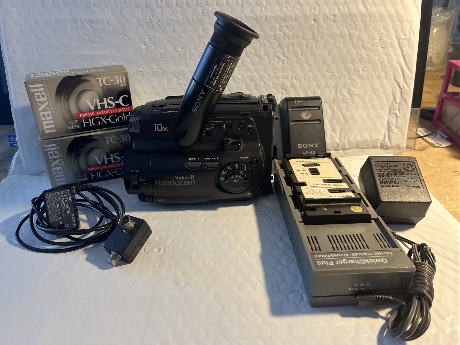 Sony Handycam CCD-TR31 Video8 Camcorder with Vintage Chargers-image