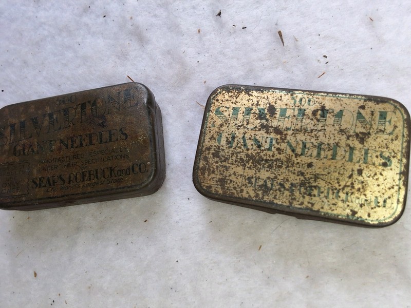 2 Vintage SILVERTONE SEARS ROEBUCK VICTROLA RECORD PLAYER NEEDLE TINS
