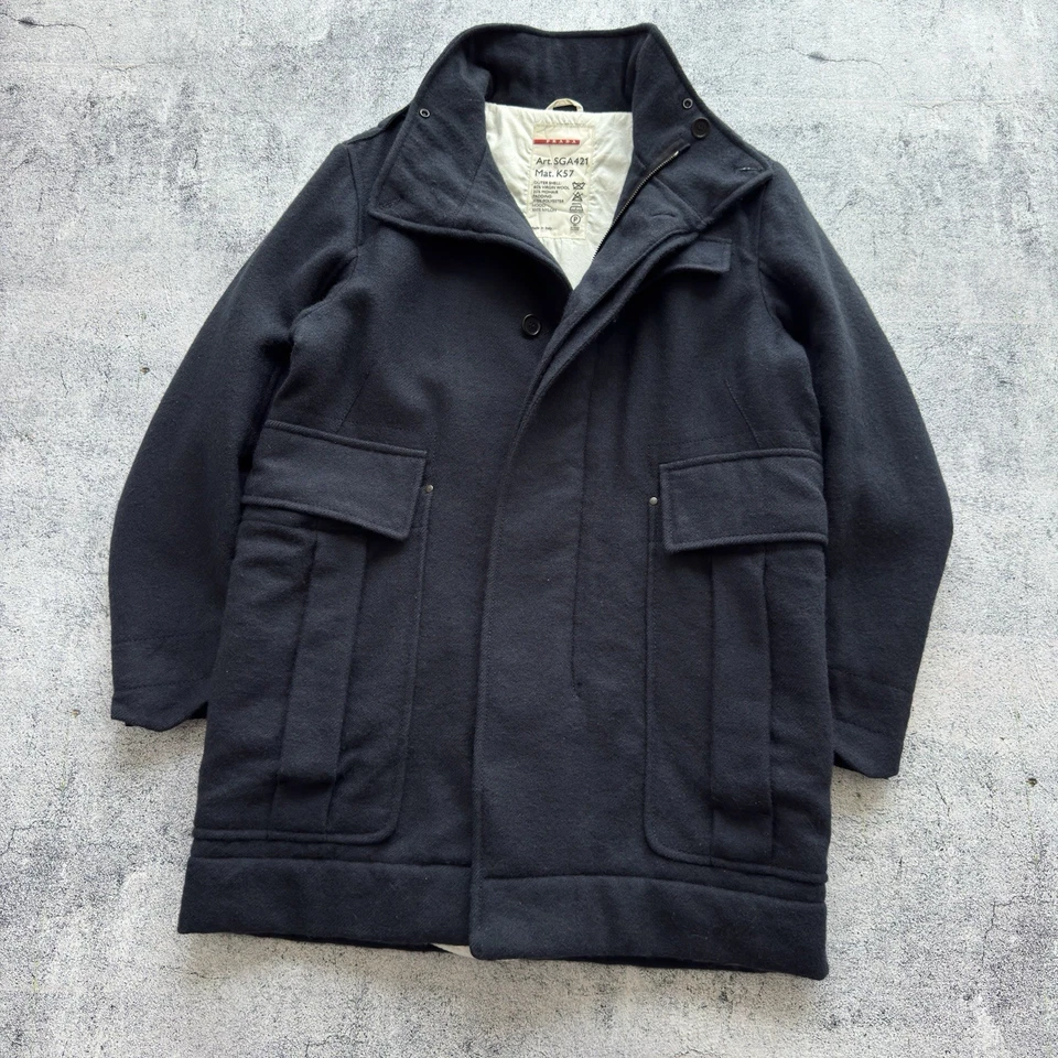 Abrigo Prada para hombre mezcla lana-mohair talla IT 54 XL / 2XL azul marino SGA421 Italia Foto 2 de 4