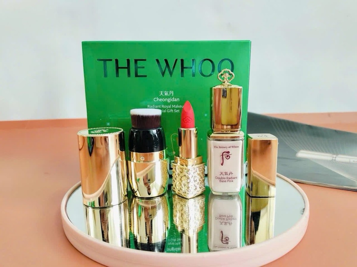 THE WHOO Cheongidan Set 新品 The history of Whoo Cheongidan Hwahyun Radiant 2pcs Special